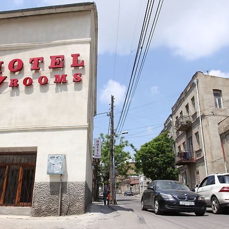 7 Rooms Tbilisi Esterno foto
