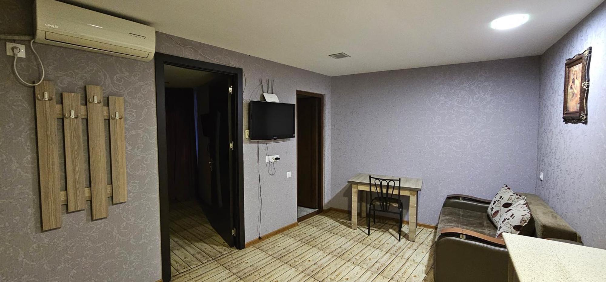 7 Rooms Tbilisi Esterno foto