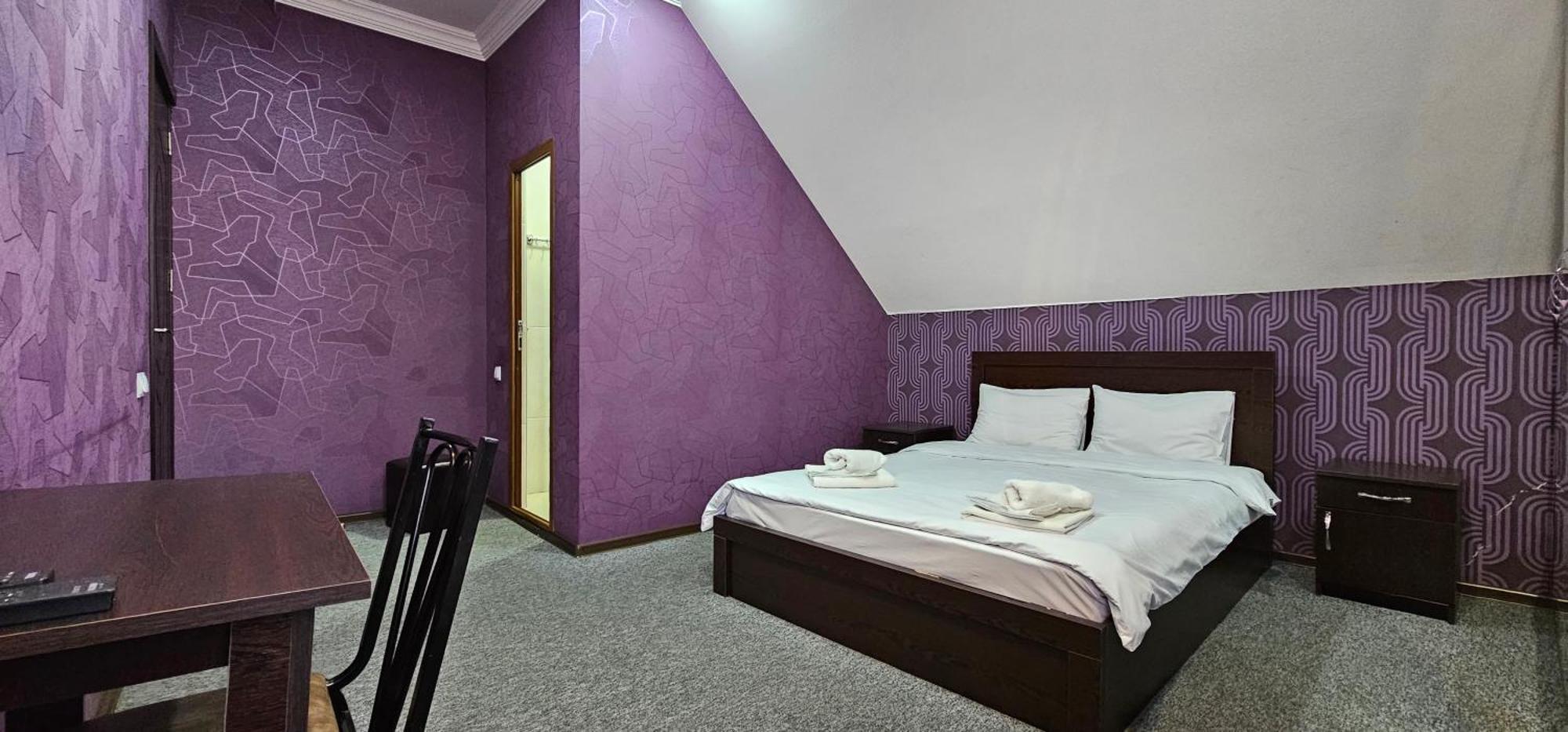 7 Rooms Tbilisi Esterno foto