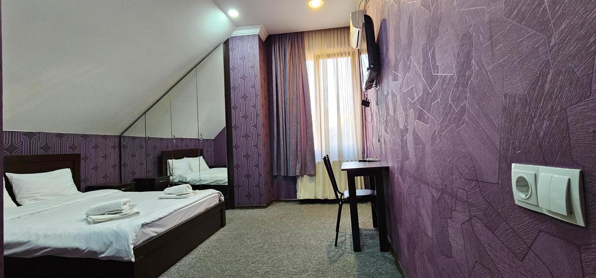 7 Rooms Tbilisi Esterno foto
