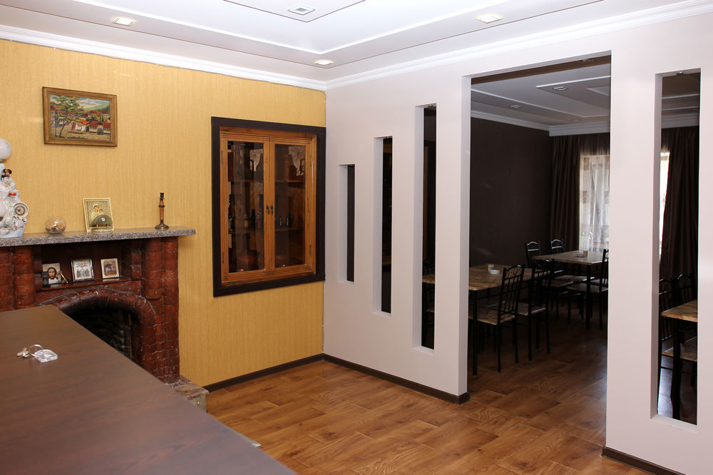 7 Rooms Tbilisi Esterno foto